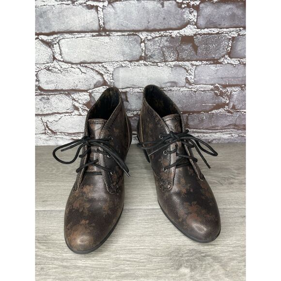 ROCKPORT Cobb Hill Rashel Dark Brown FLoral Leather Laced Booties Women 9M US/40 - Picture 15 of 16